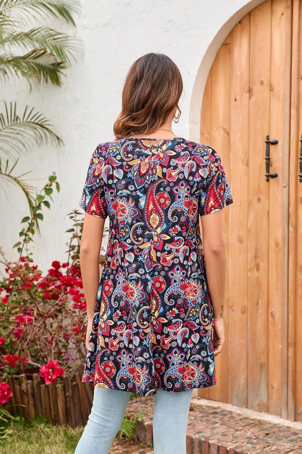 ENMAIN Womens Tunic Tops Short Sleeve Plus Size Summer Tunic Tops to Wear with Leggings Printed T-Shirt Floral Blouses