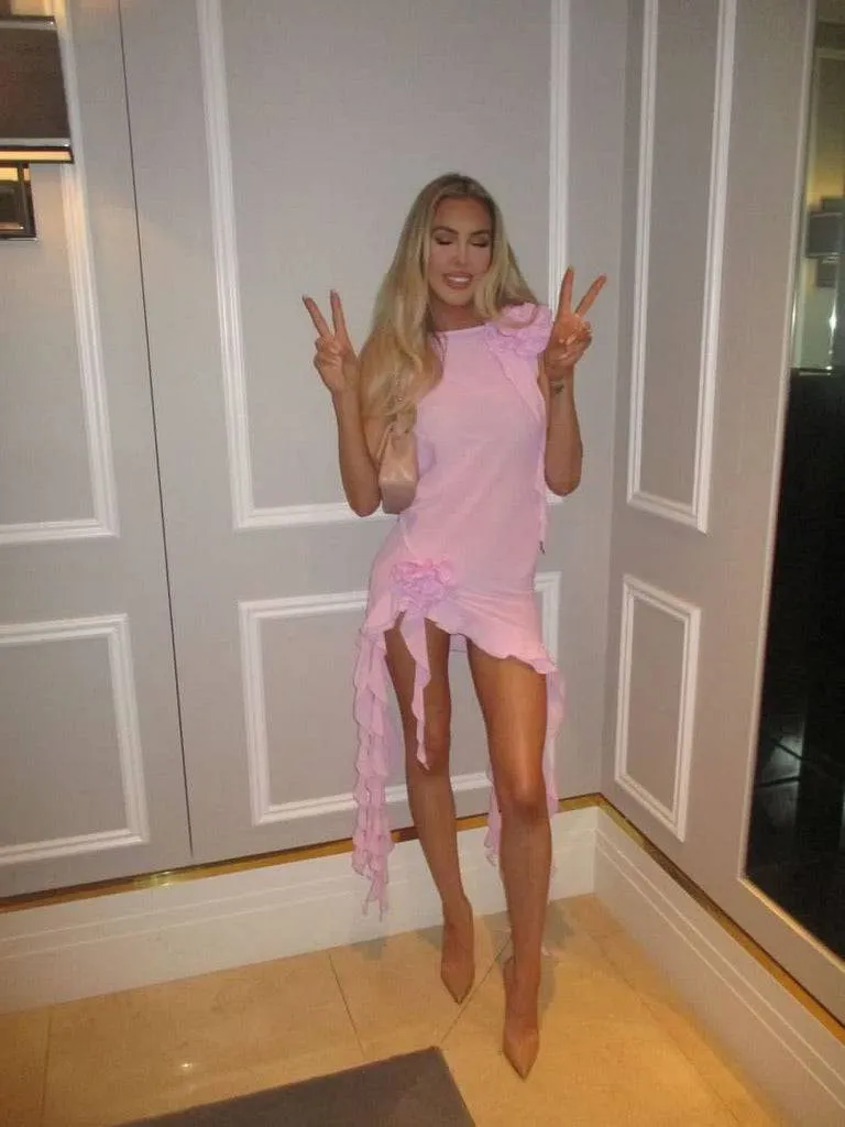Fanci Club - White Apple Cocktail Dress in Pink