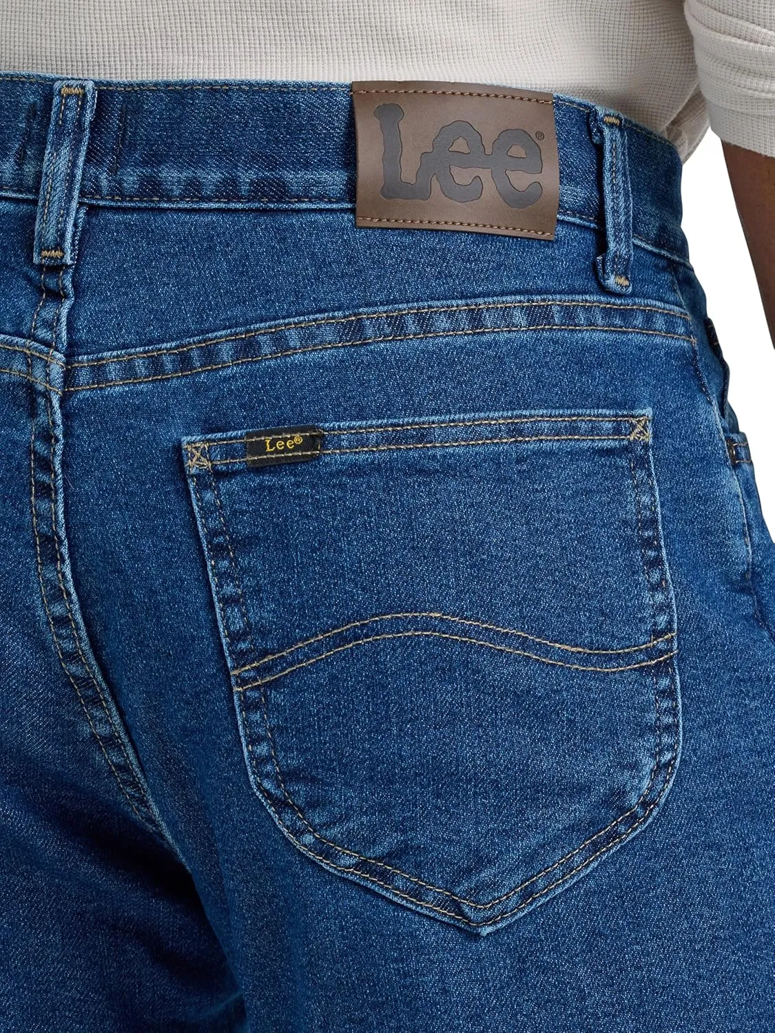 Lee Men's Legendary Relaxed Straight Jean