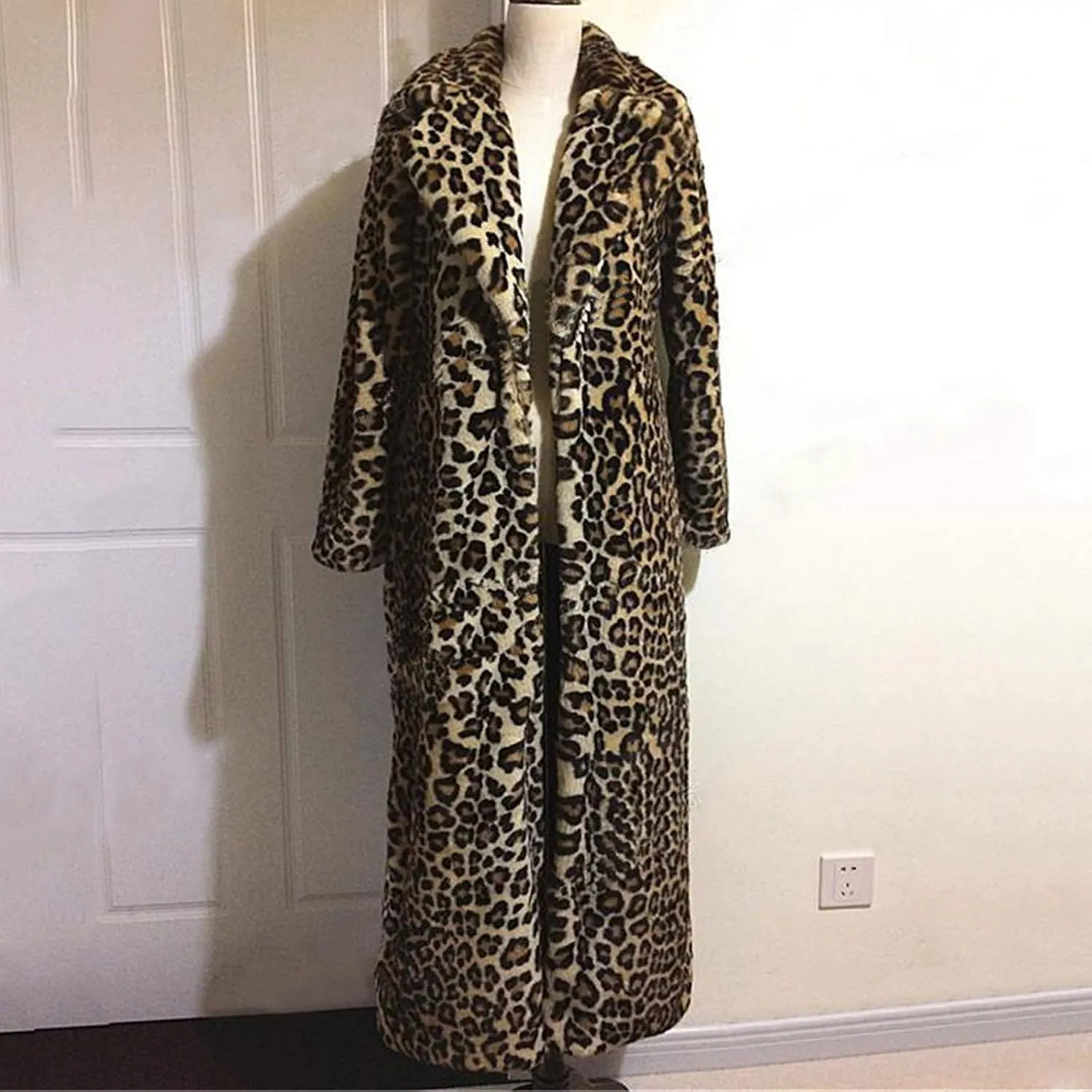 Leopard Print Cardigan for Women Winter Luxury Faux Fur Warm Coats Open Front Long Sleeve Dressy Shaggy Jackets