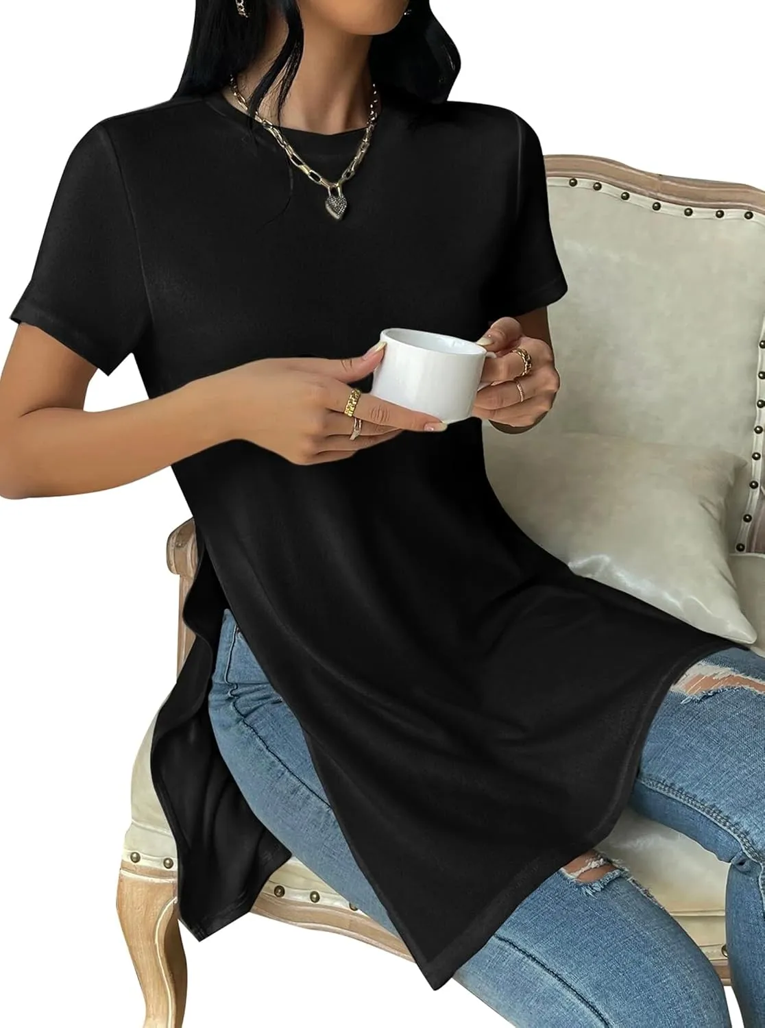 Remidoo Women's Side Slit Tunic Tops Crewneck Short Sleeve Tee Loose Fit Long T Shirt