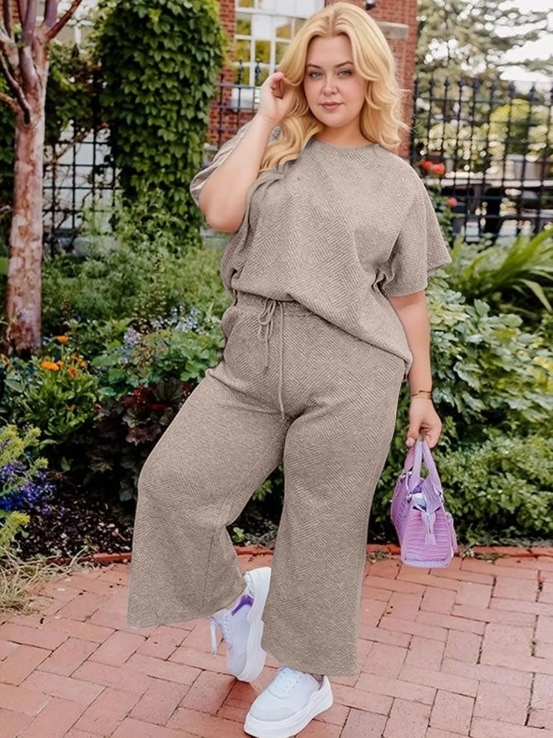 UOUA Womens Plus Size Sweatsuit 2 Piece Outfits Summer Short Sleeve Tops Wide Leg Pants Tracksuit Lounge Sets