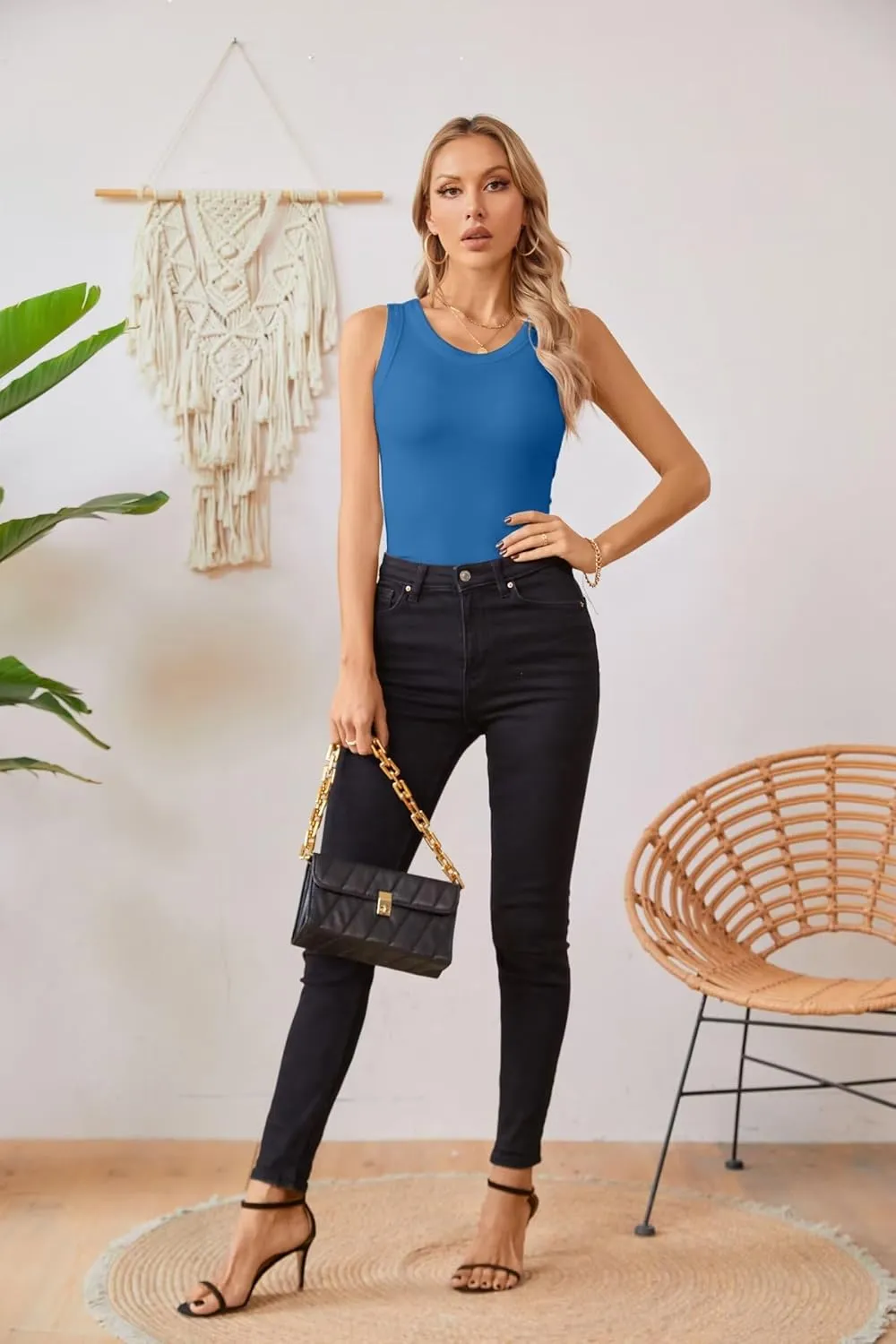 VICHYIE Womens Summer Tank Tops Crewneck Sleeveless Shirts Ribbed Tanks Slim Fitted Casual Basic Tee Shirt