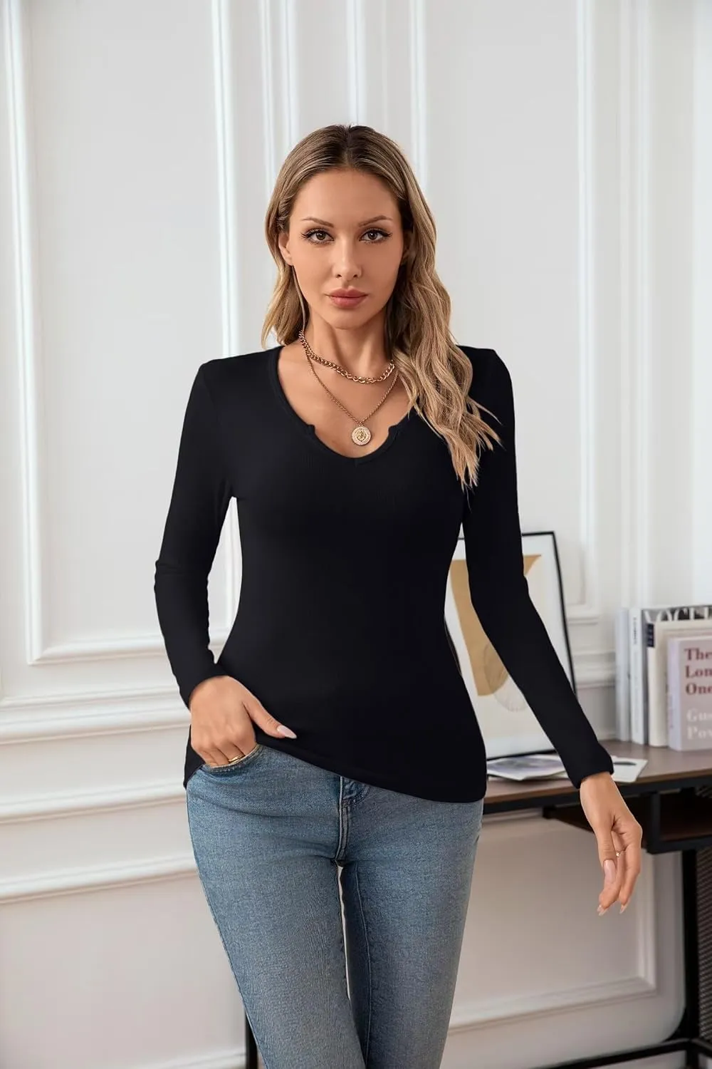VICHYIE Womens Tops V Neck Summer Short Sleeve Casual Slim Fitted Tshirt