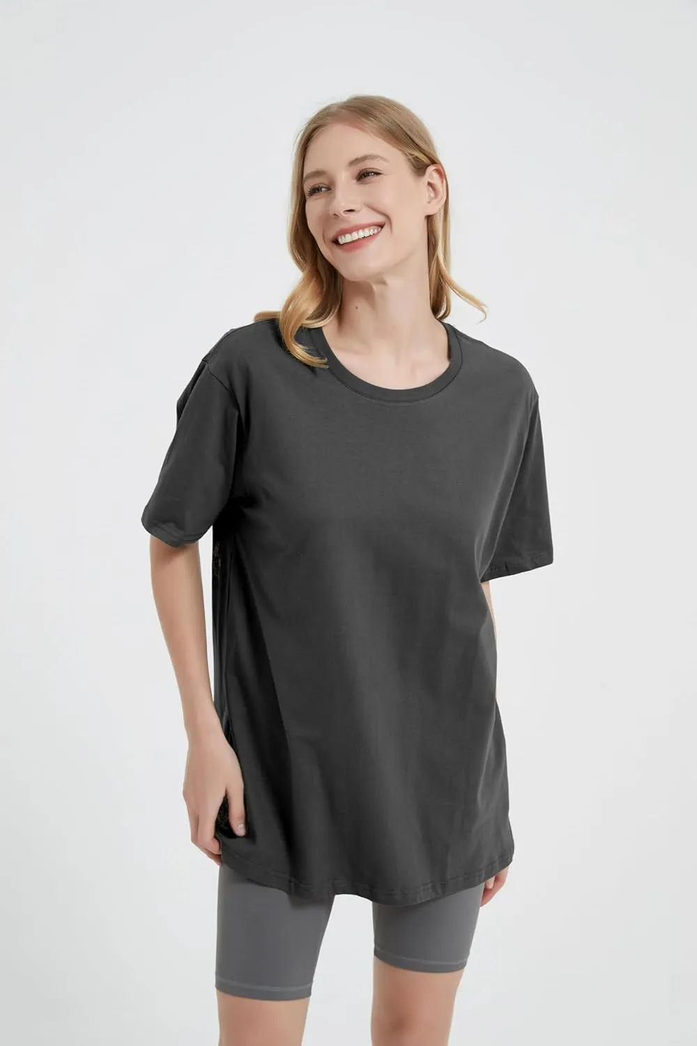 Womens Oversized Boyfriend Tee Shirts Short Sleeve Trendy Crew Neck Loose Workout Tee Casual Summer Tops Cotton