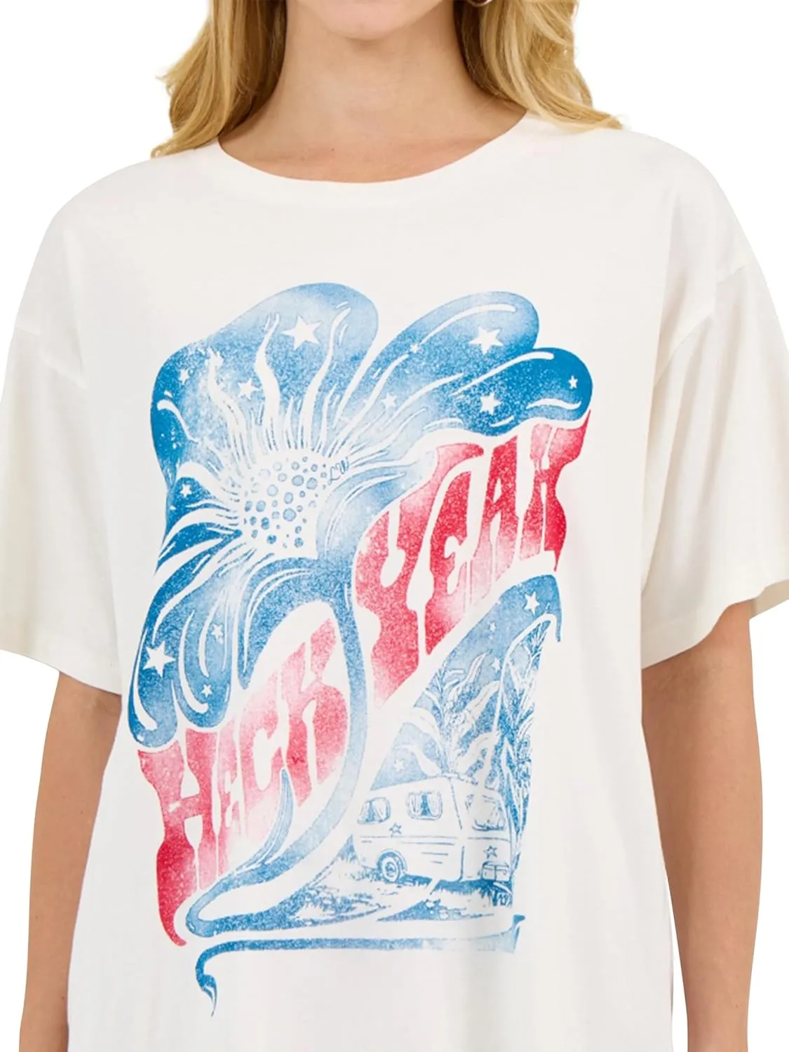 Wrangler Women's X Lainey Wilson Oversized Graphic Tee